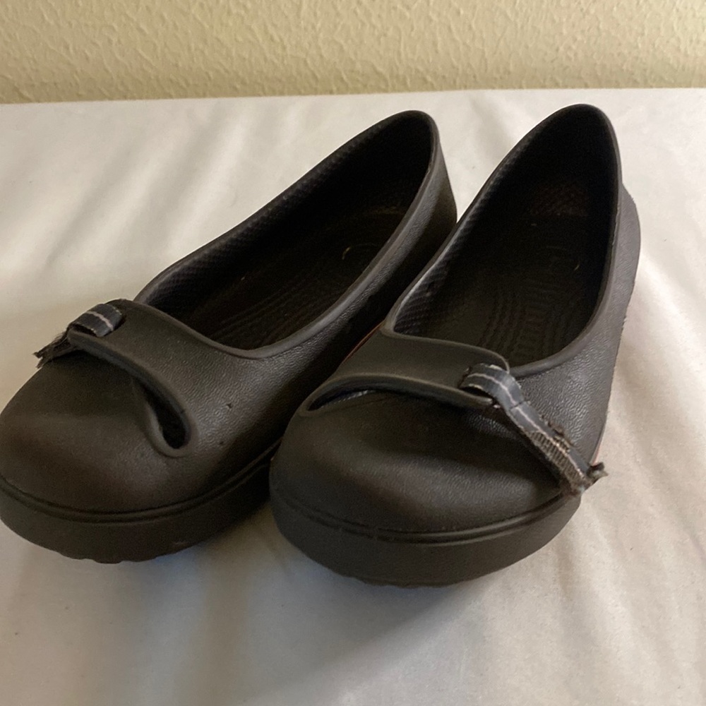 (A6) Crocs Sz. W4